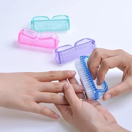 4 Pcs Nail Brush for daily Use – 4 Different Kinds of Fingernail brush with Plastic Handle Nail brush for cleaning Fingernails – Easy to use Nail Scrub brush – Nail Cleaner Nail brushes for Hands Feet