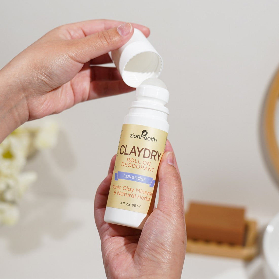 CLAYDRY™ ROLL-ON Natural Deodorant - Lavender